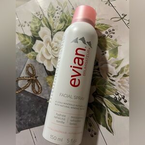 EVIAN FACIAL SPRAY
